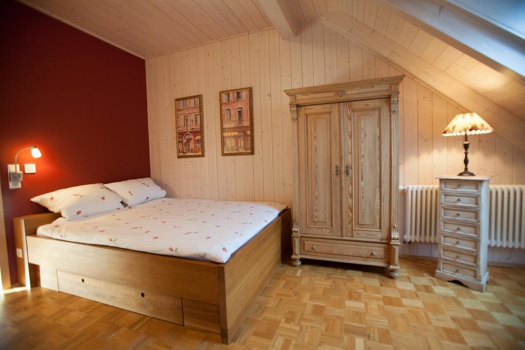 Gaestehaus Craintaler Muehle B&B Creglingen Δωμάτιο φωτογραφία