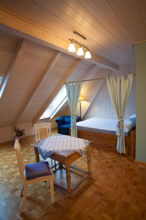 Gaestehaus Craintaler Muehle B&B Creglingen Δωμάτιο φωτογραφία